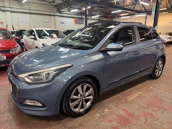 Used Hyundai i20 2015 for sale - 76174599: Photo