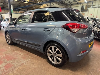 Used Hyundai i20 2015 for sale - 76174599: Photo