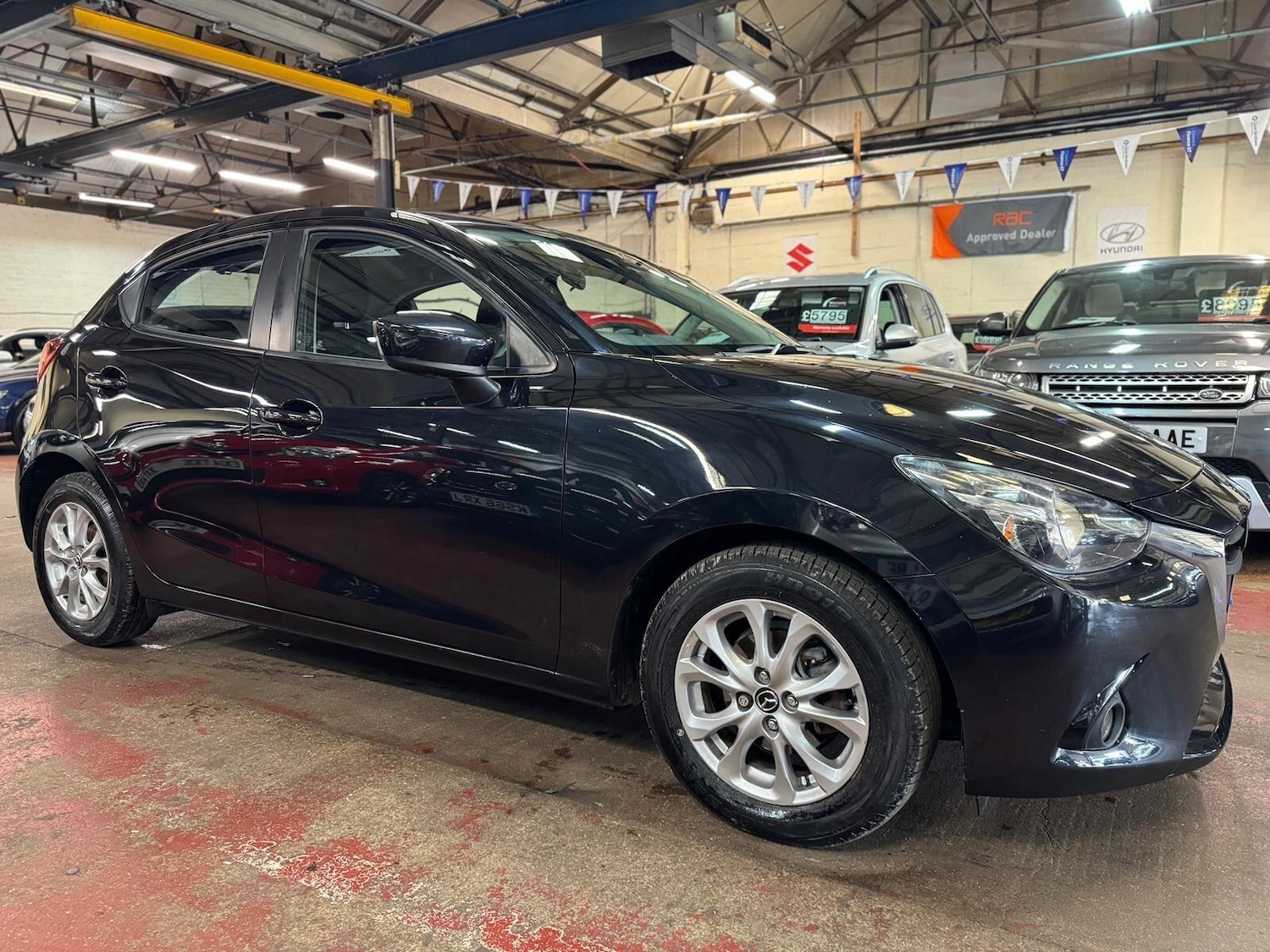 Used Mazda Mazda2 2016 for sale - 76121529: Photo 1