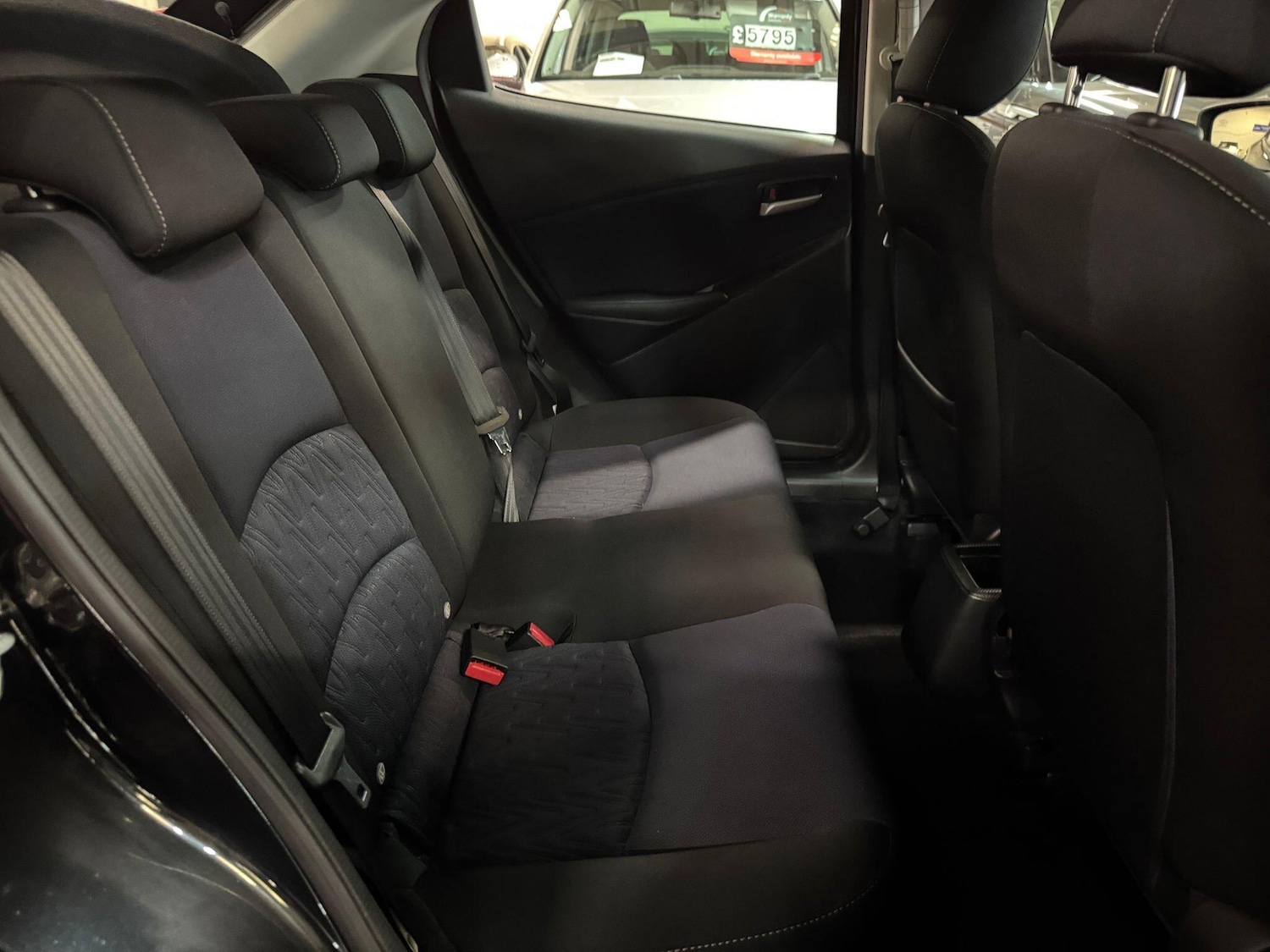 Used Mazda Mazda2 2016 for sale - 76121529: Photo 18