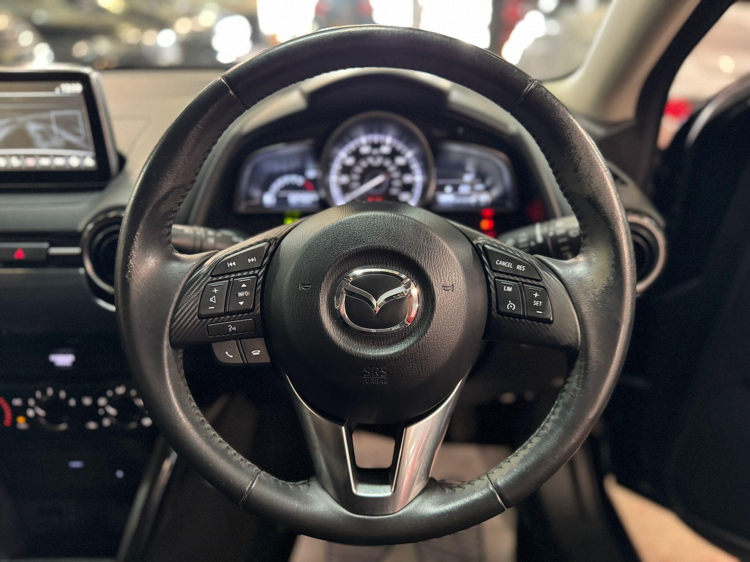 Used Mazda Mazda2 2016 for sale - 76121529: Photo 27
