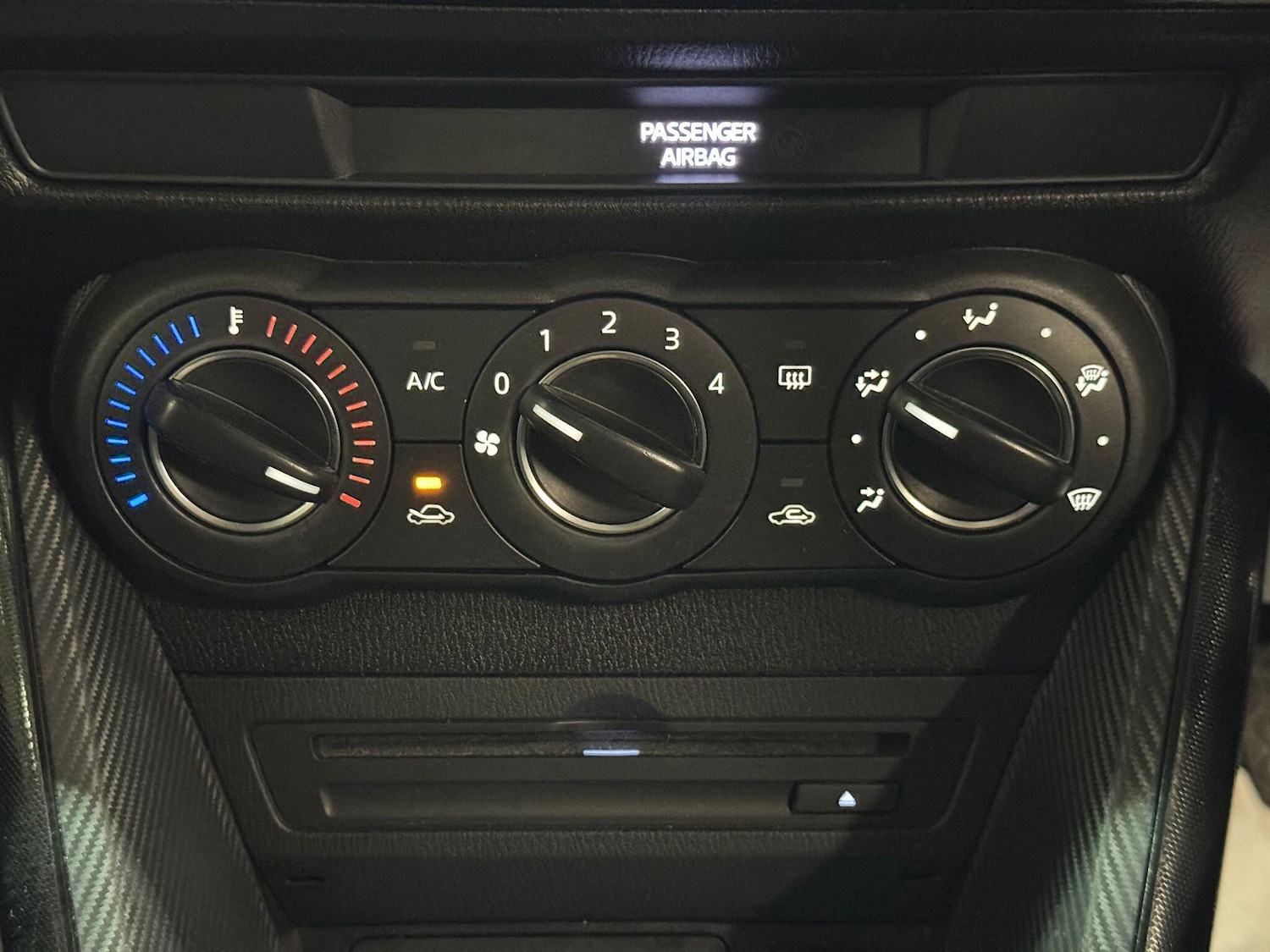 Used Mazda Mazda2 2016 for sale - 76121529: Photo 35