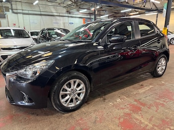 Used Mazda Mazda2 2016 for sale - 76121529: Photo 3