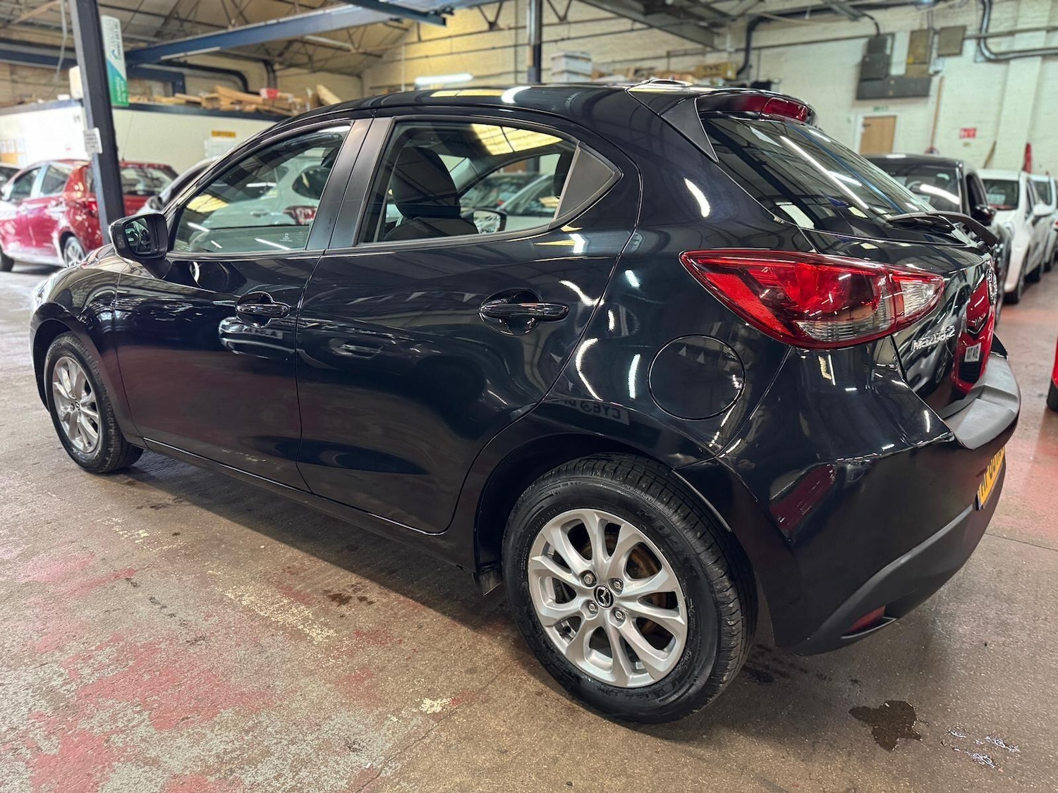 Used Mazda Mazda2 2016 for sale - 76121529: Photo 4