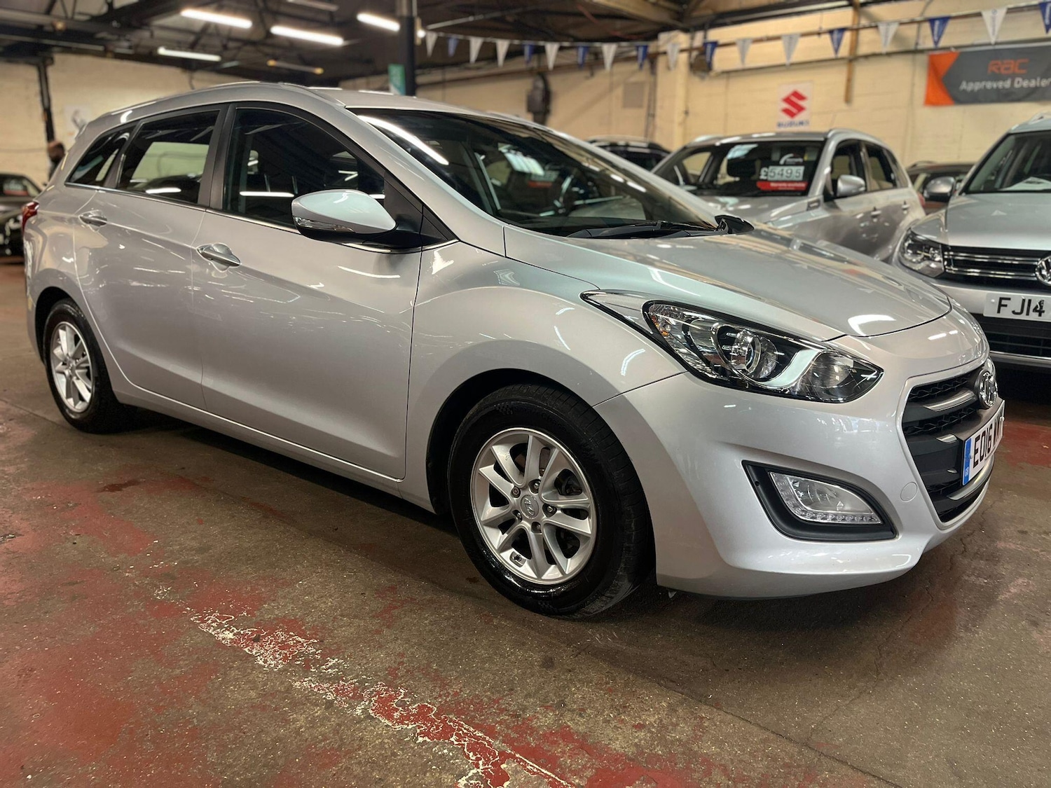 Used Hyundai i30 2016 for sale - 76446440: Photo 1