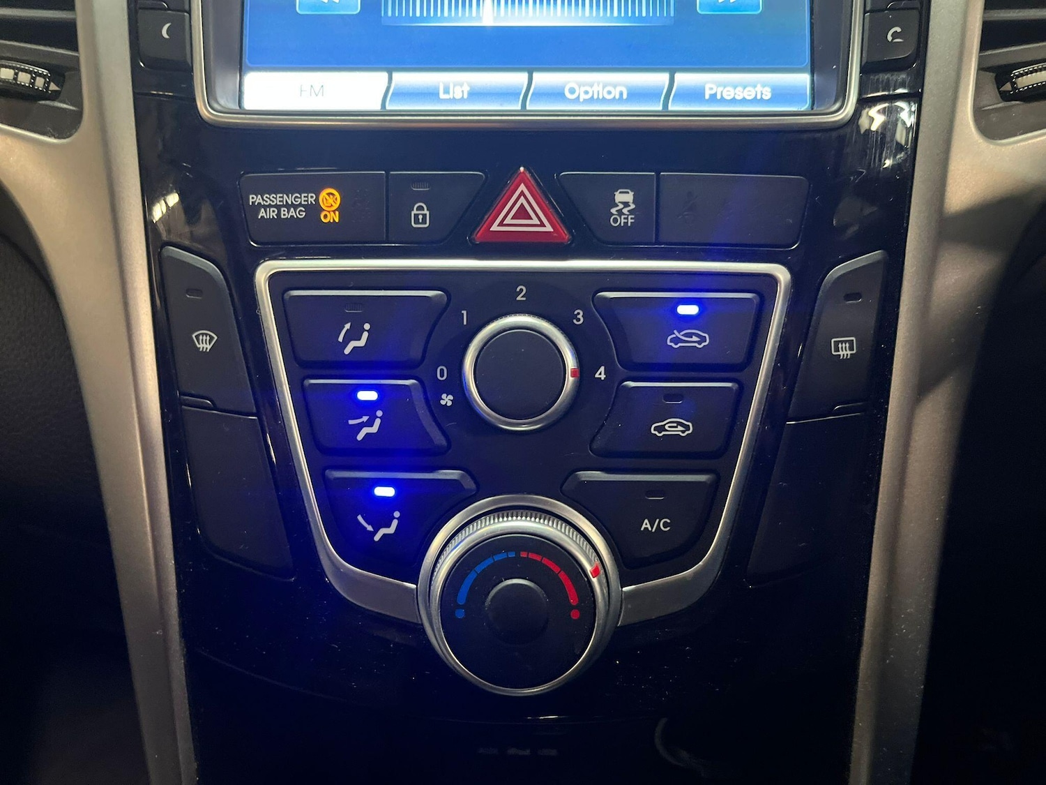 Used Hyundai i30 2016 for sale - 76446440: Photo 36