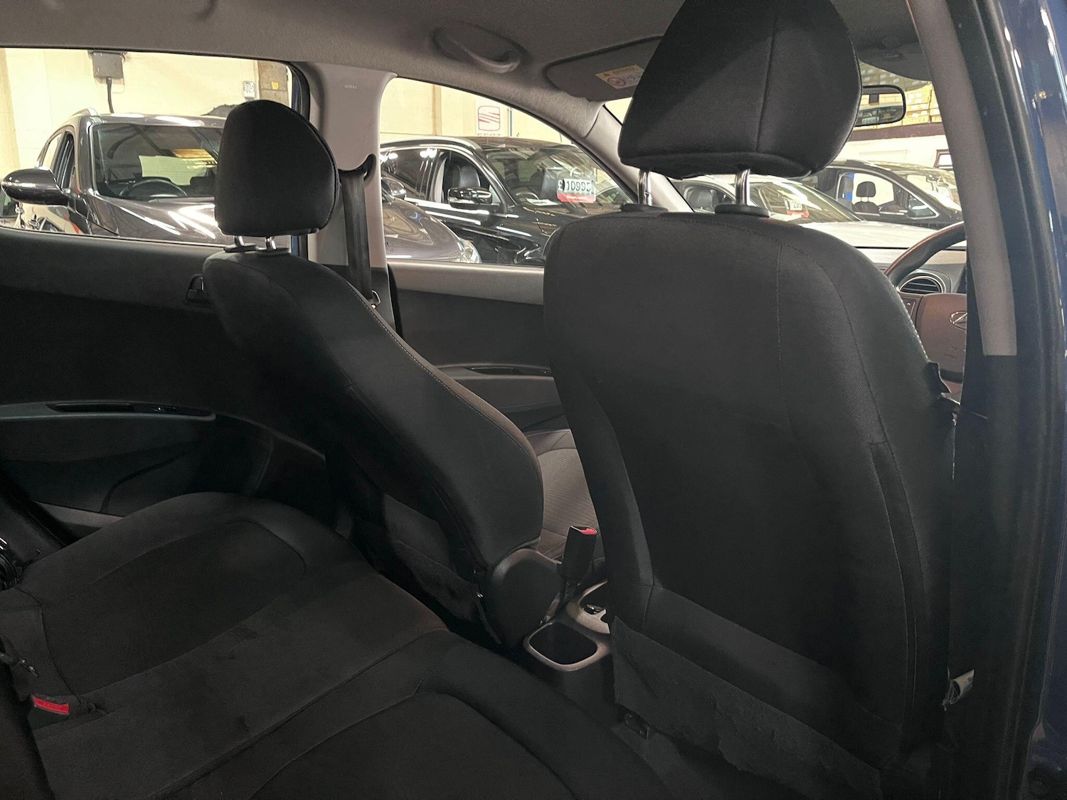 Used Hyundai i10 2017 for sale - 76701139: Photo 22