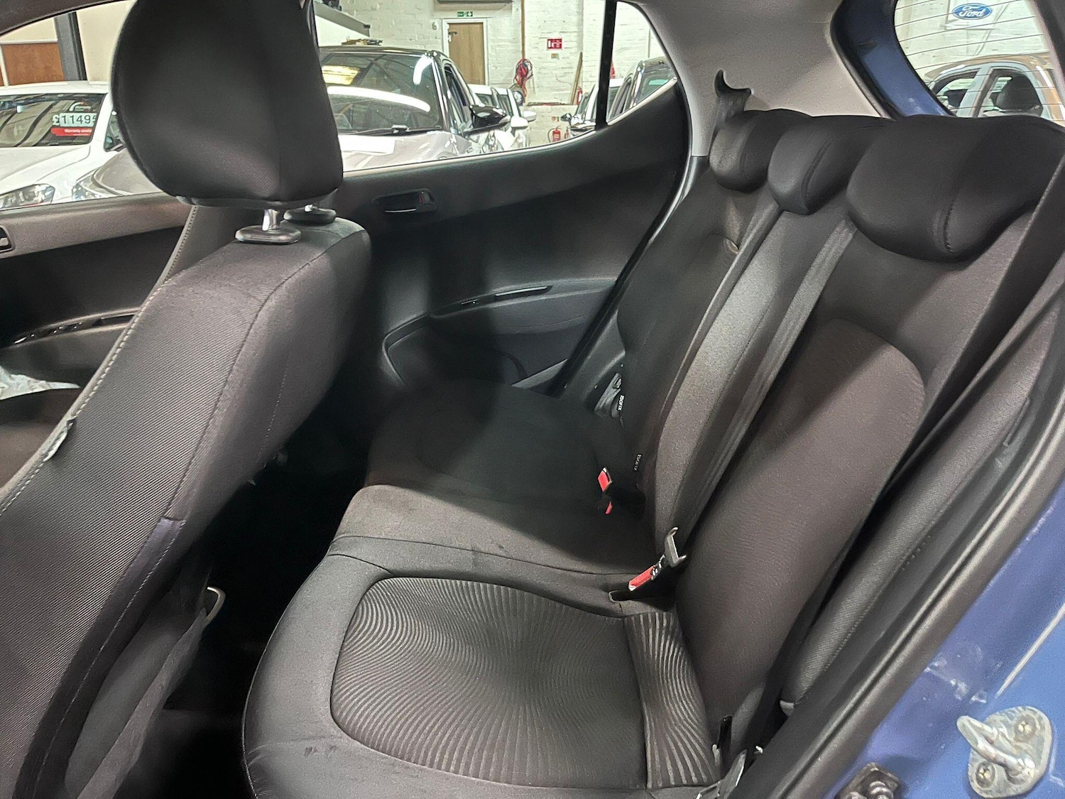 Used Hyundai i10 2017 for sale - 76701139: Photo 24
