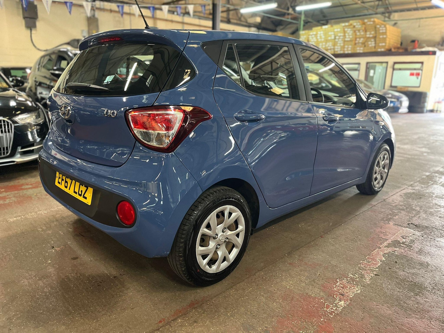 Used Hyundai i10 2017 for sale - 76701139: Photo 6
