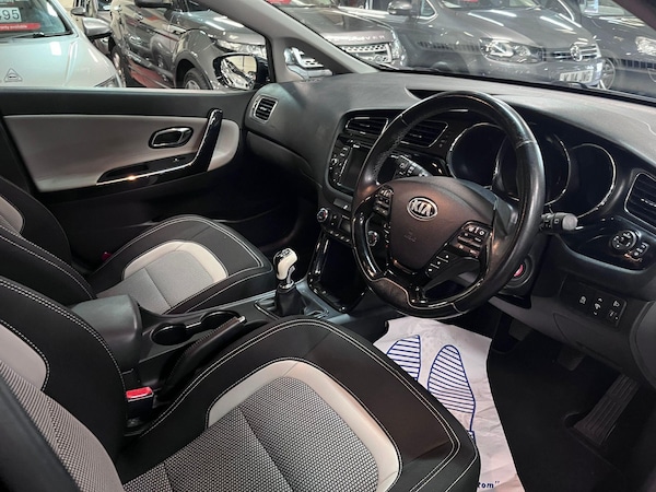 Used Kia Ceed 2013 for sale - 76259291: Photo 16