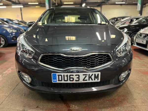 Used Kia Ceed 2013 for sale - 76259291: Photo 2