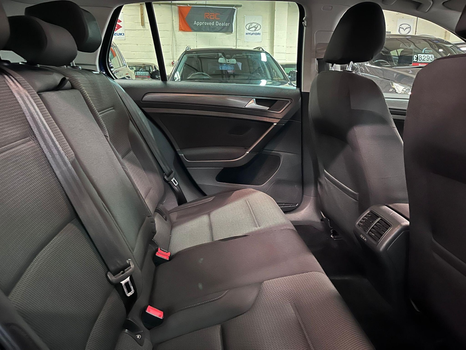 Used Volkswagen Golf 2019 for sale - 76688617: Photo 22