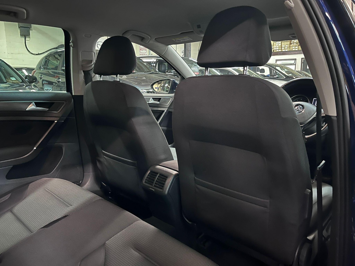 Used Volkswagen Golf 2019 for sale - 76688617: Photo 23