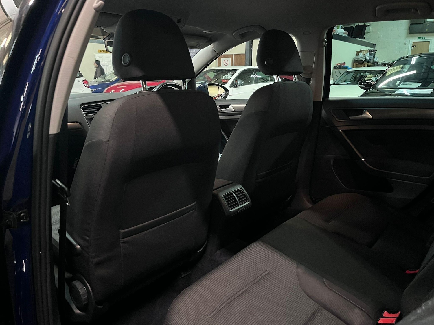 Used Volkswagen Golf 2019 for sale - 76688617: Photo 26