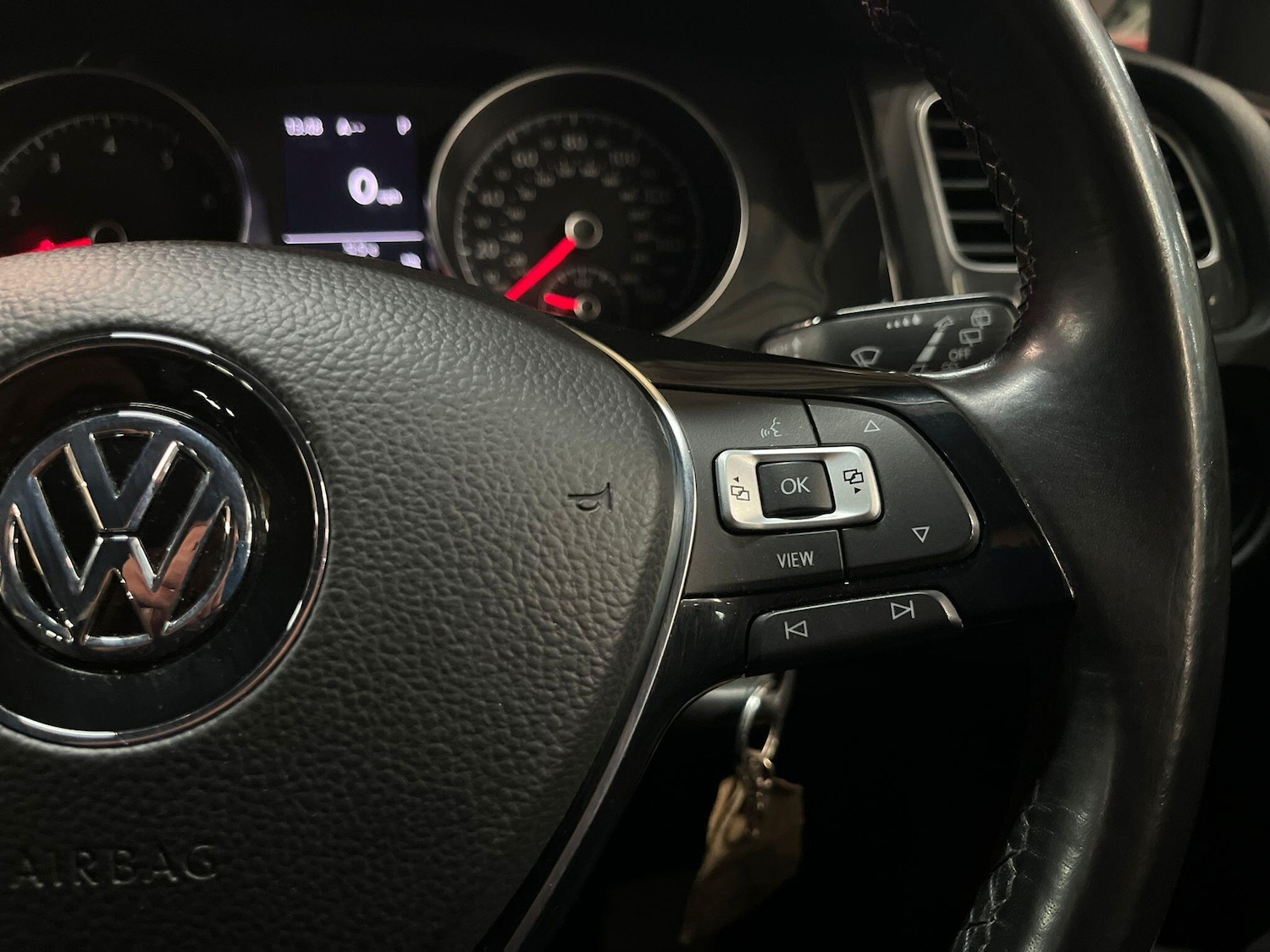 Used Volkswagen Golf 2019 for sale - 76688617: Photo 29