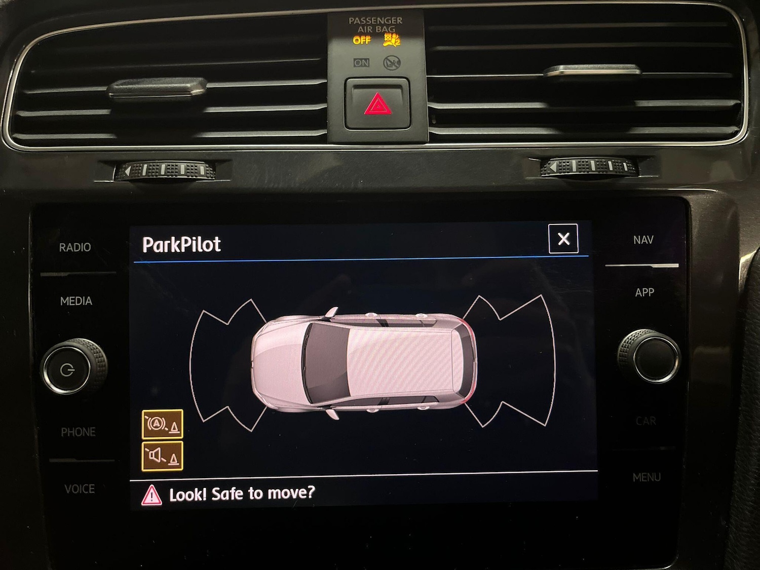 Used Volkswagen Golf 2019 for sale - 76688617: Photo 34