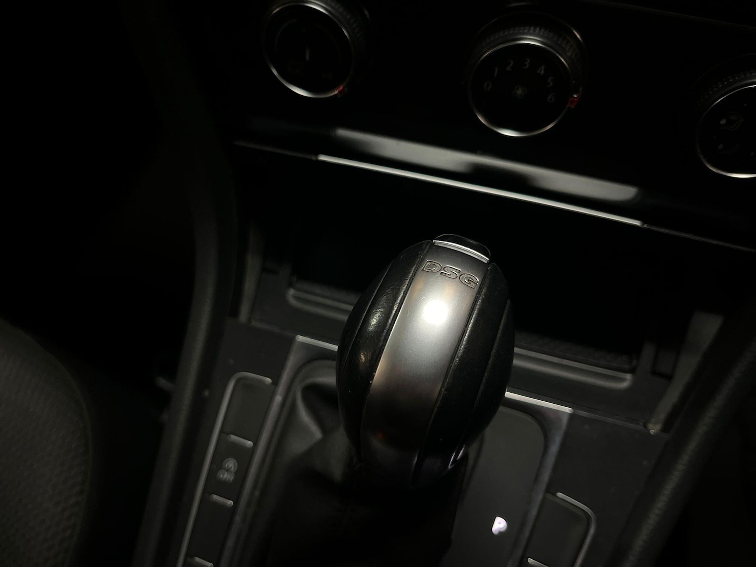 Used Volkswagen Golf 2019 for sale - 76688617: Photo 41