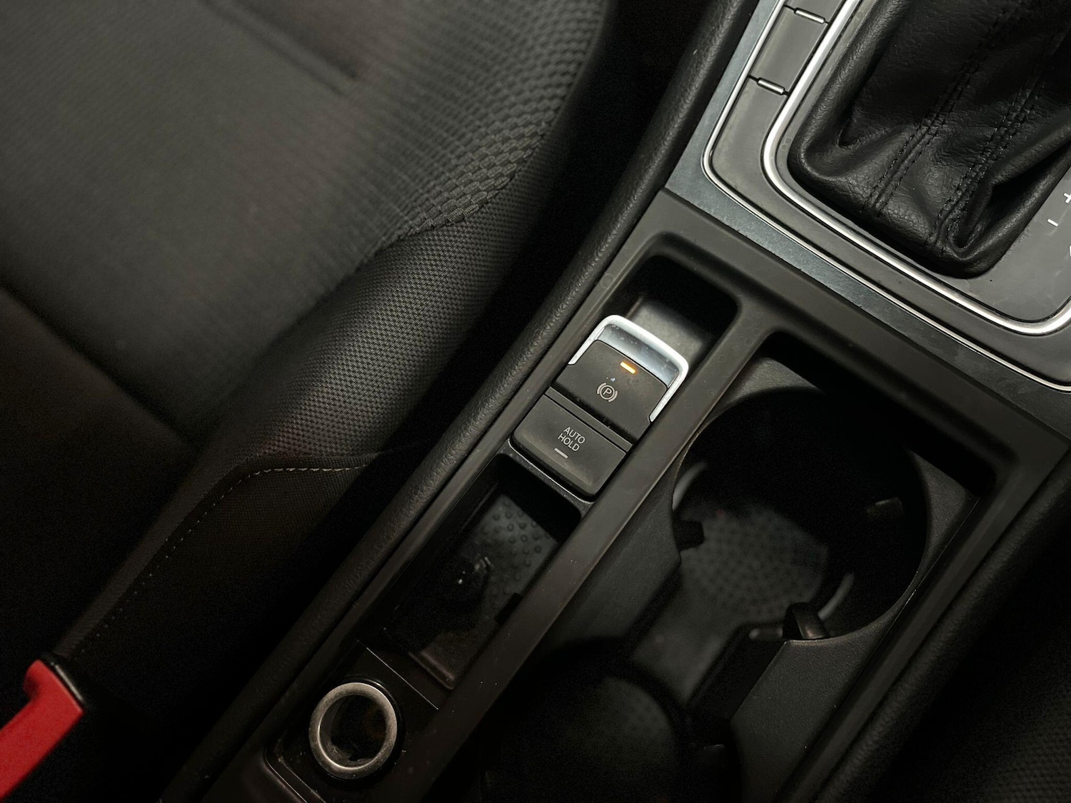 Used Volkswagen Golf 2019 for sale - 76688617: Photo 42