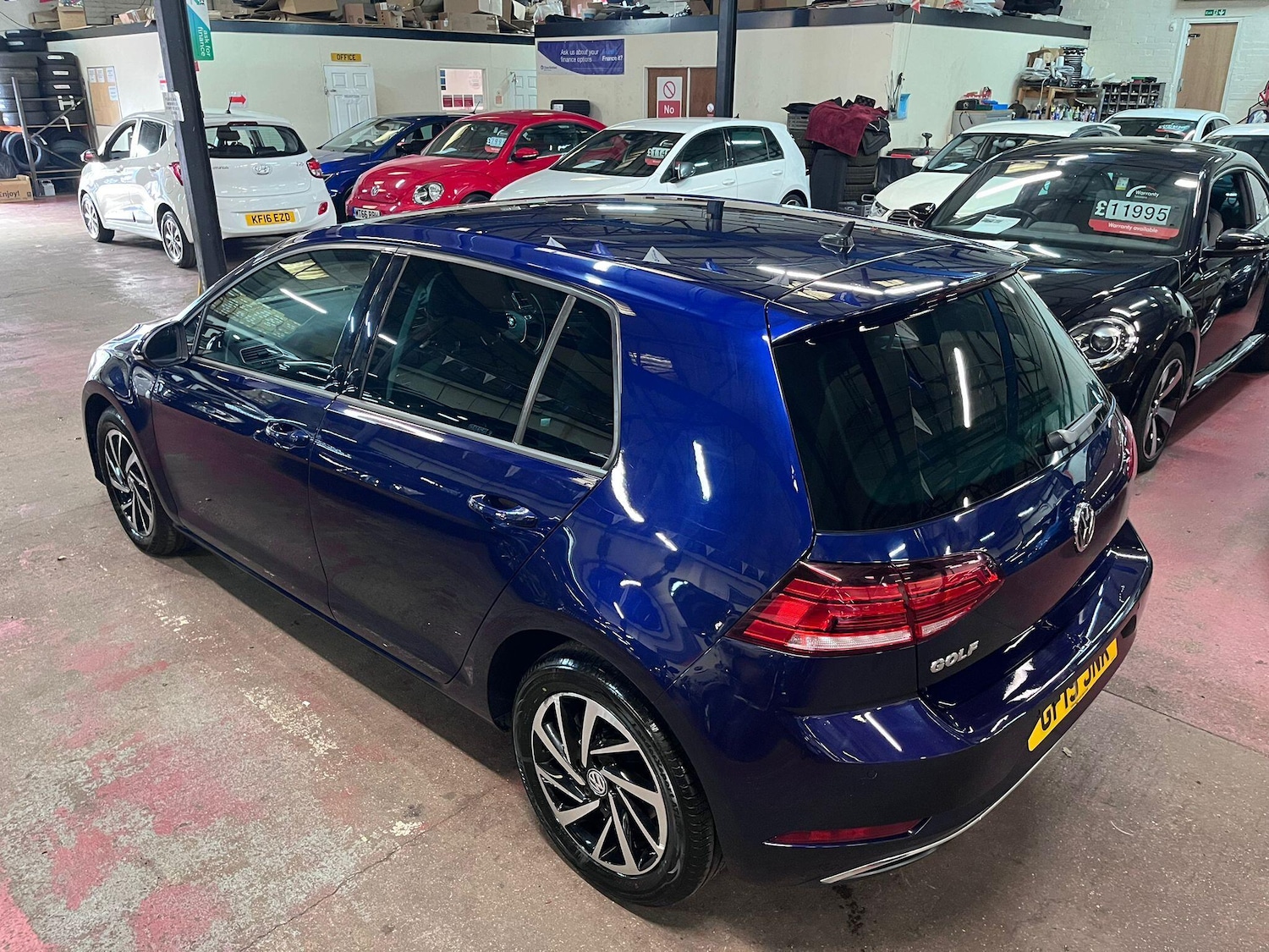 Used Volkswagen Golf 2019 for sale - 76688617: Photo 9