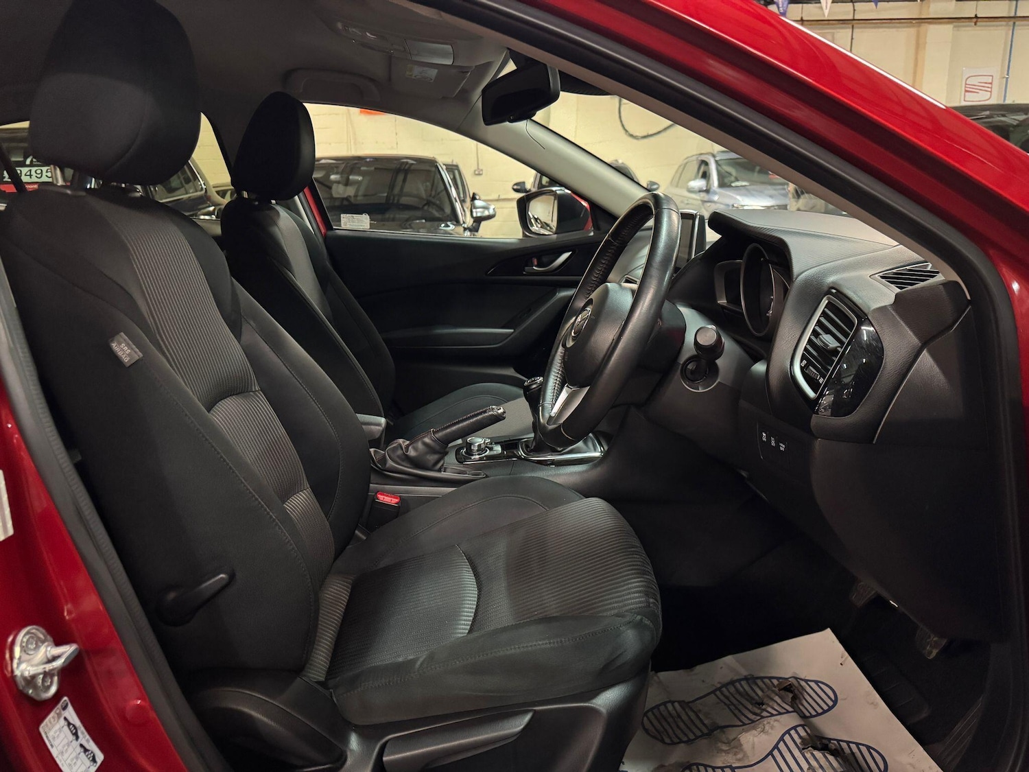 Used Mazda Mazda3 2014 for sale - 76913839: Photo 10