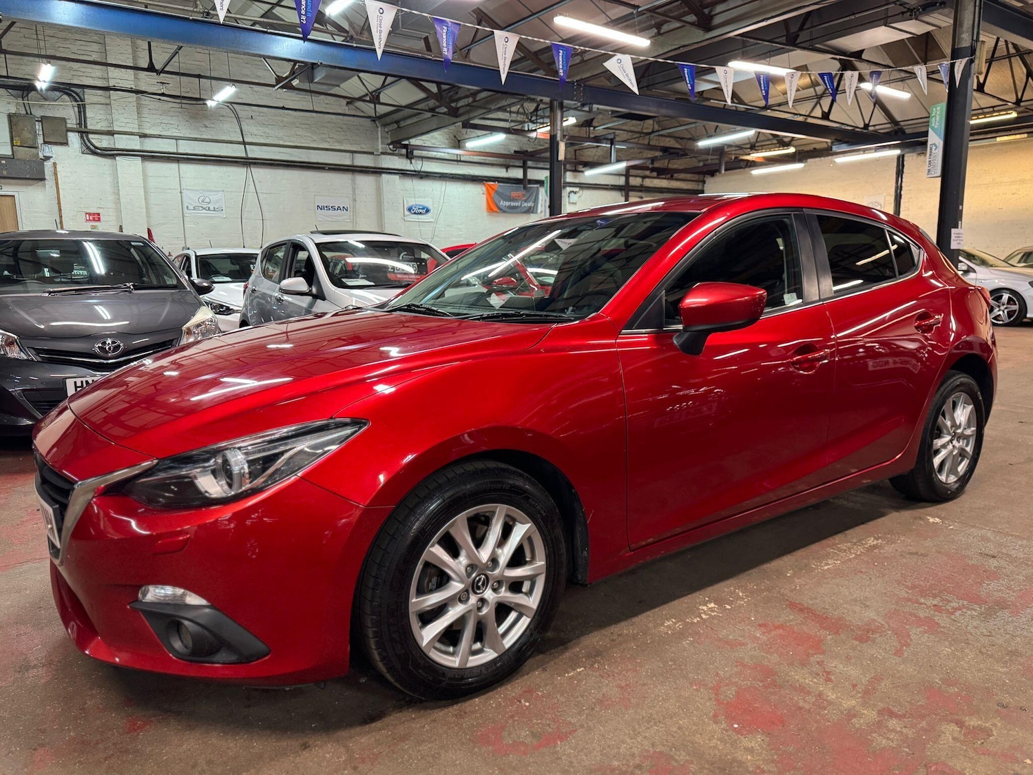 Used Mazda Mazda3 2014 for sale - 76913839: Photo 3