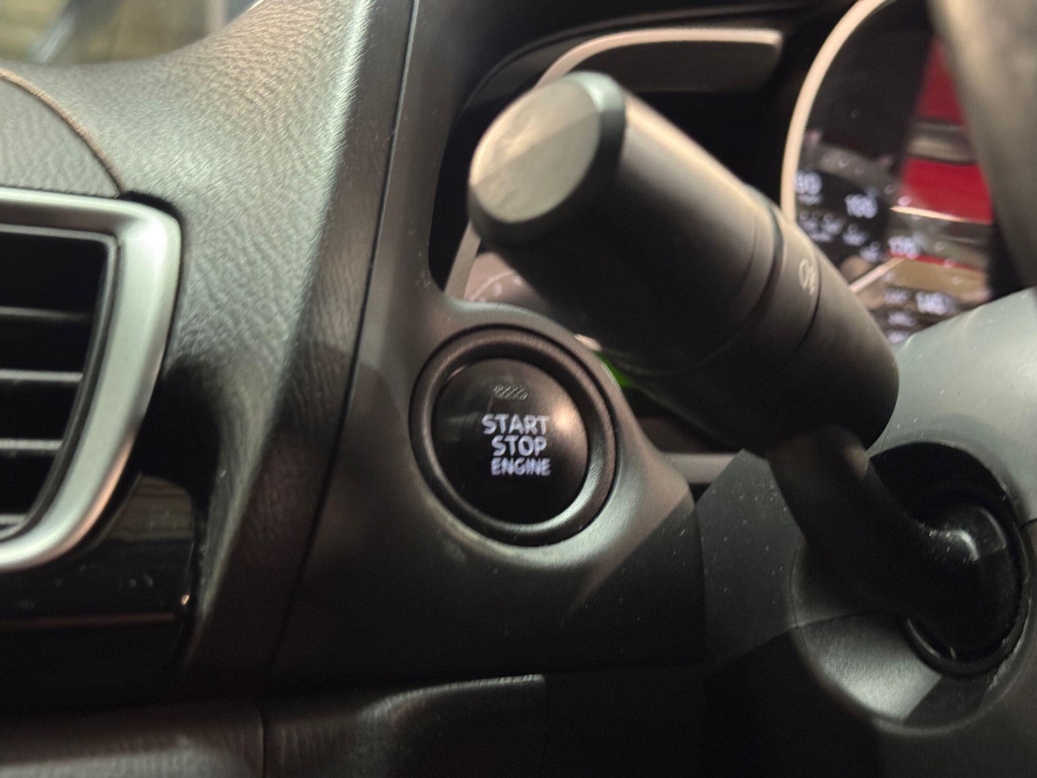 Used Mazda Mazda3 2014 for sale - 76913839: Photo 31