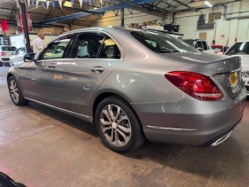 Used Mercedes-Benz C Class 2014 for sale - 79520226: Photo