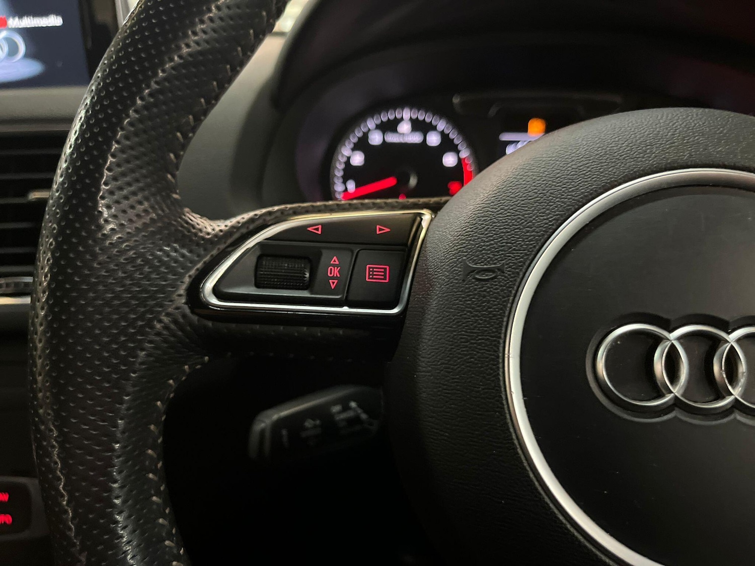 Used Audi Q3 for sale - 78214635: Photo 27