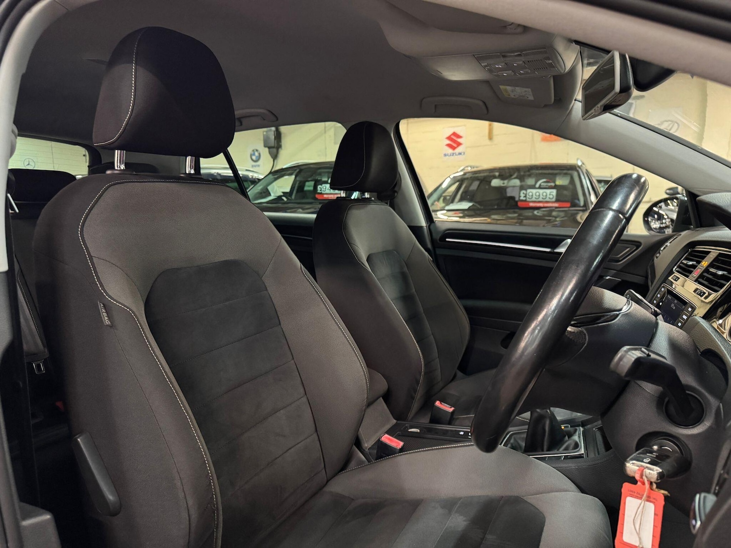 Used Volkswagen Golf 2014 for sale - 76786699: Photo 12