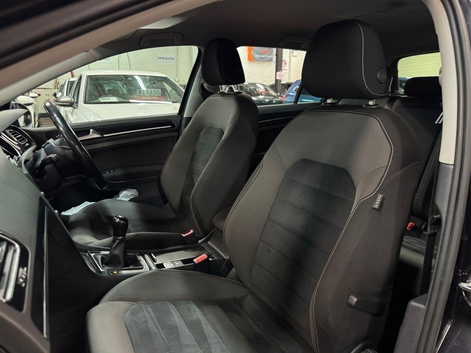 Used Volkswagen Golf 2014 for sale - 76786699: Photo 15