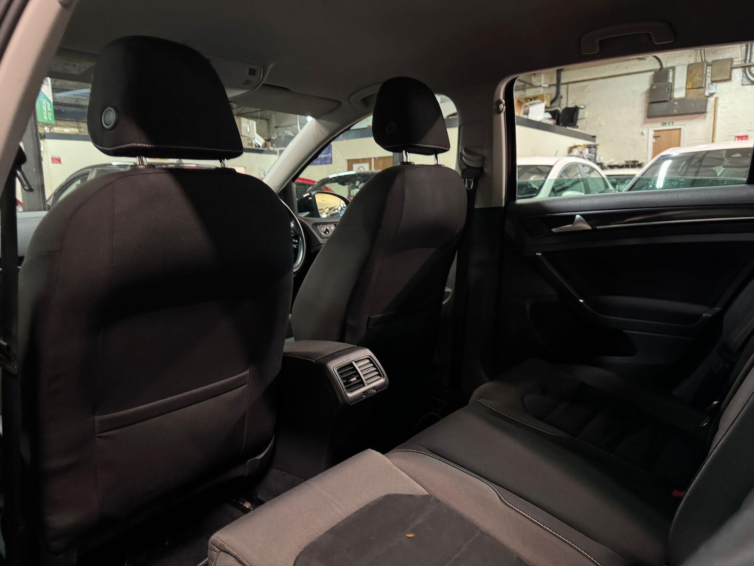 Used Volkswagen Golf 2014 for sale - 76786699: Photo 21