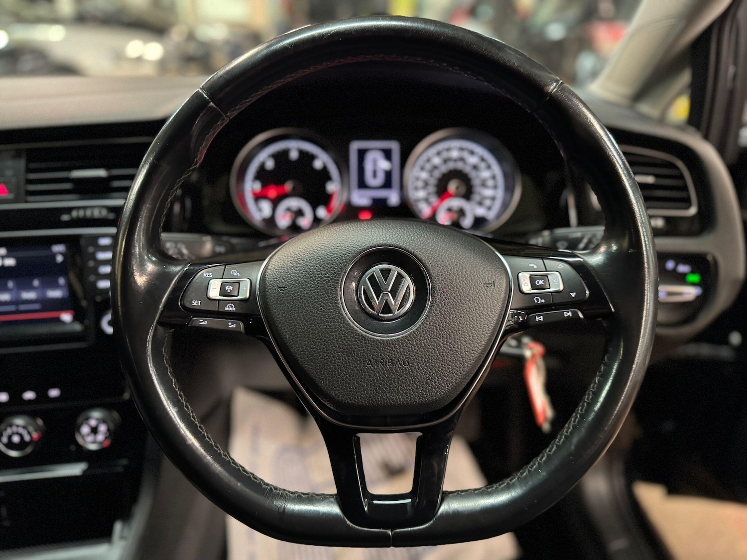 Used Volkswagen Golf 2014 for sale - 76786699: Photo 26