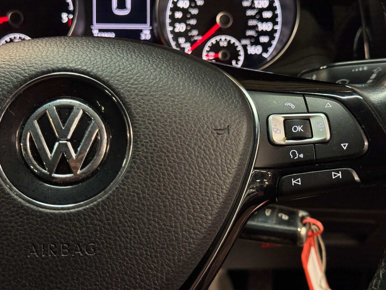 Used Volkswagen Golf 2014 for sale - 76786699: Photo 28