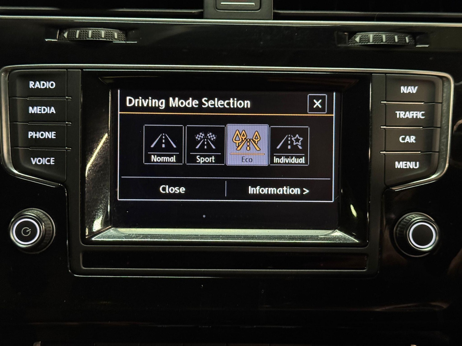 Used Volkswagen Golf 2014 for sale - 76786699: Photo 36