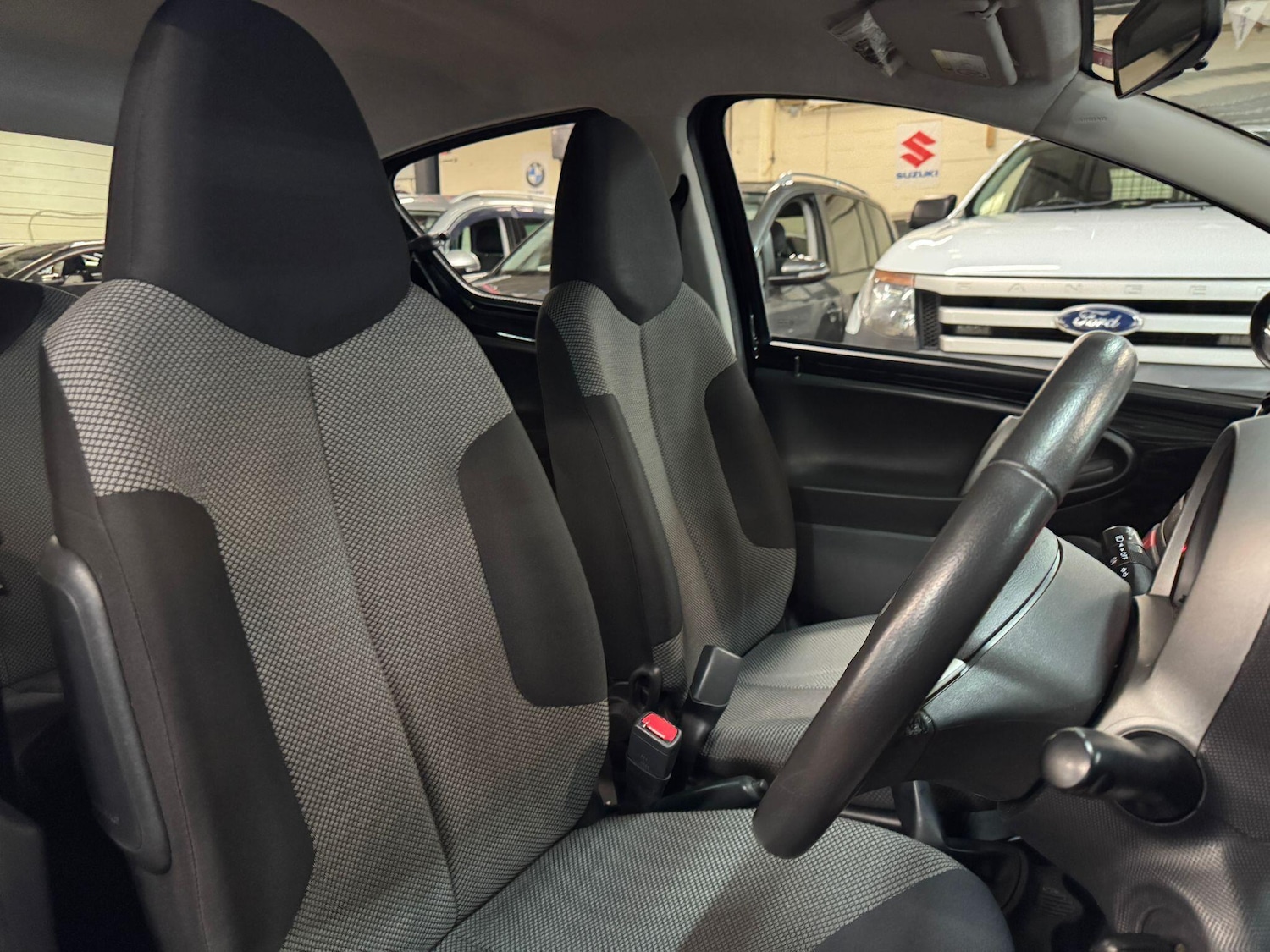 Used Toyota AYGO 2014 for sale - 77142953: Photo 12