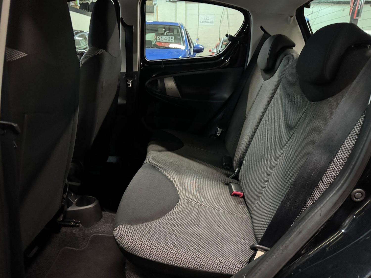 Used Toyota AYGO 2014 for sale - 77142953: Photo 19