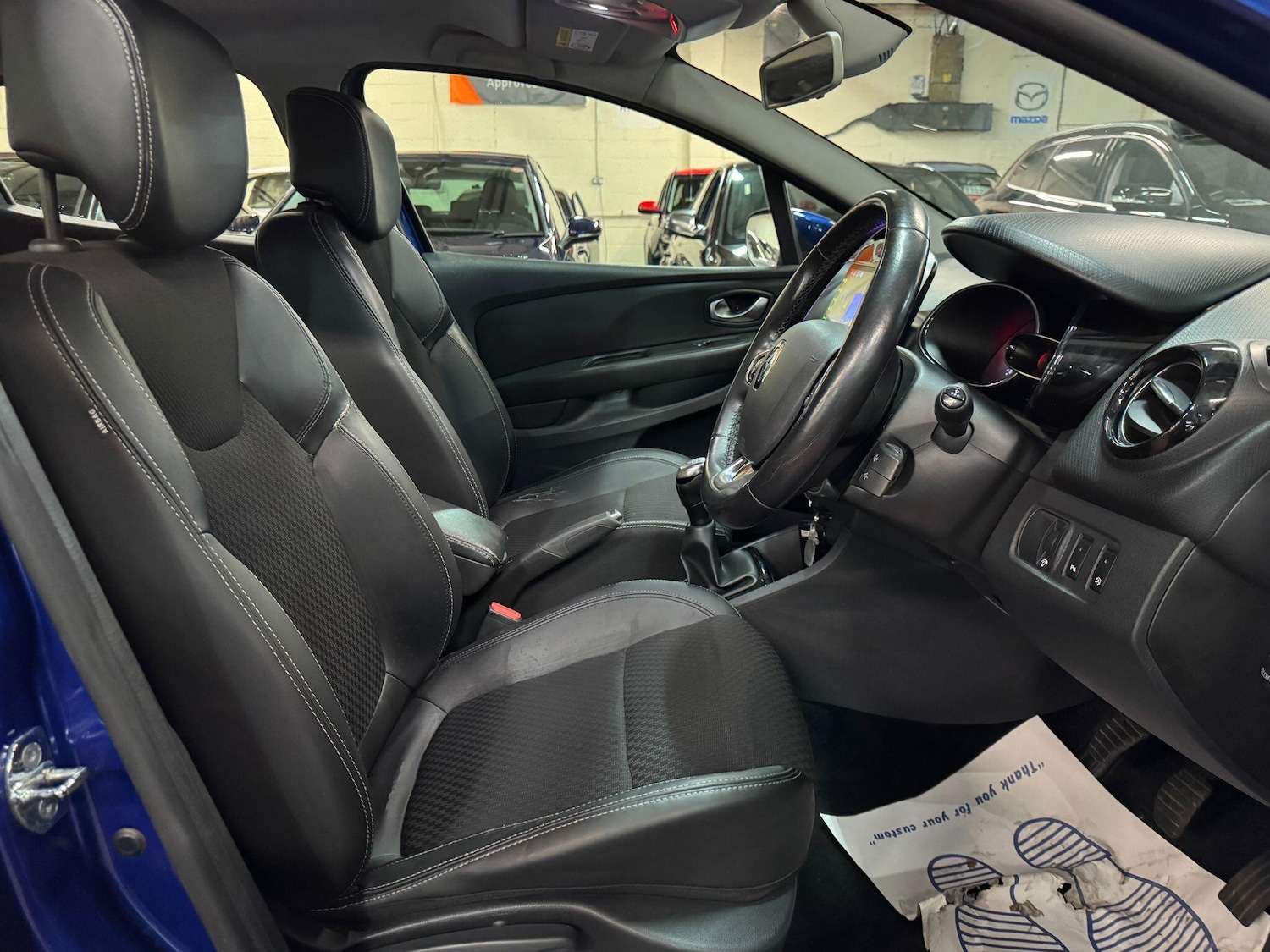 Used Renault Clio 2017 for sale - 76997255: Photo 11