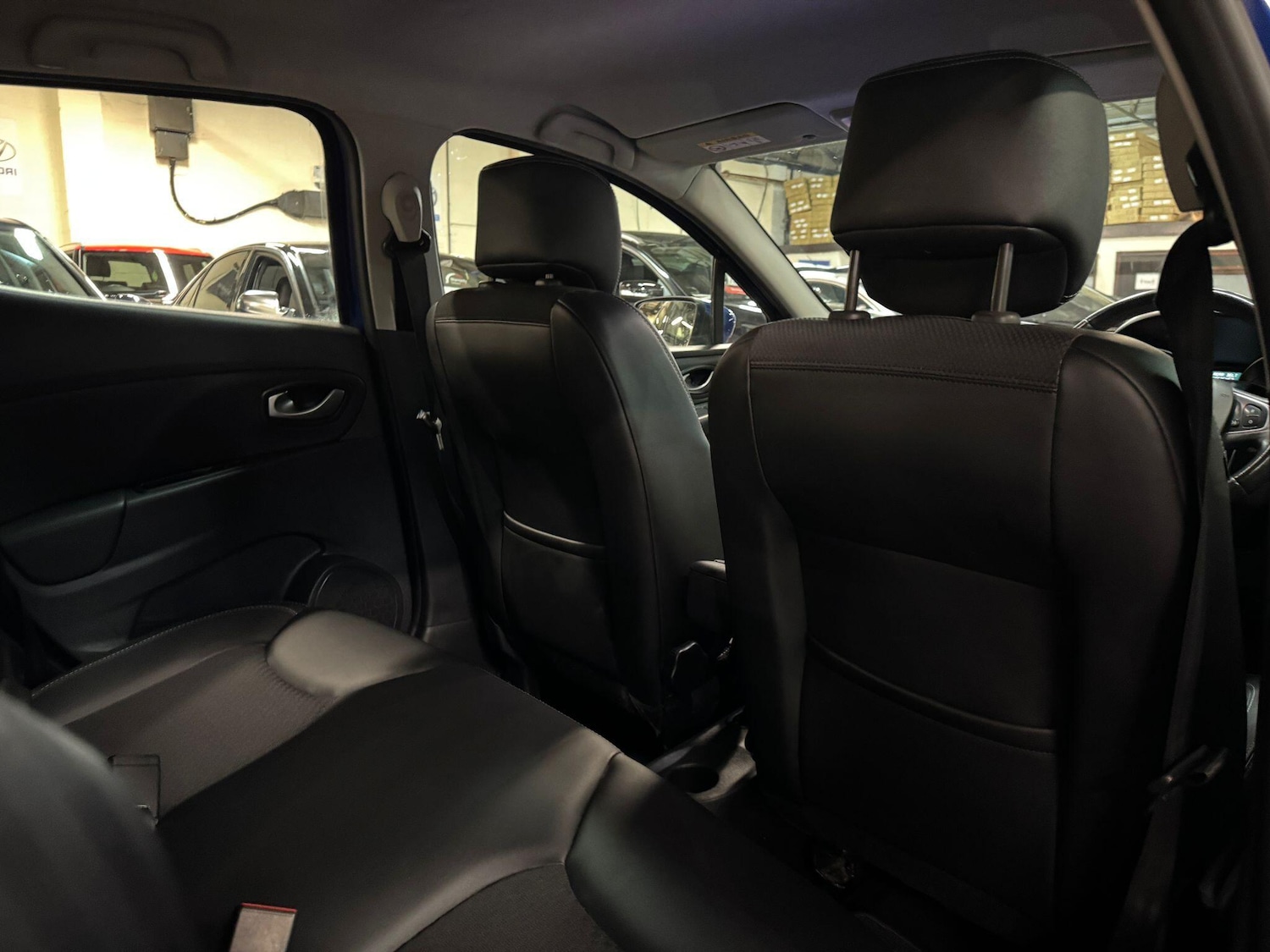 Used Renault Clio 2017 for sale - 76997255: Photo 19