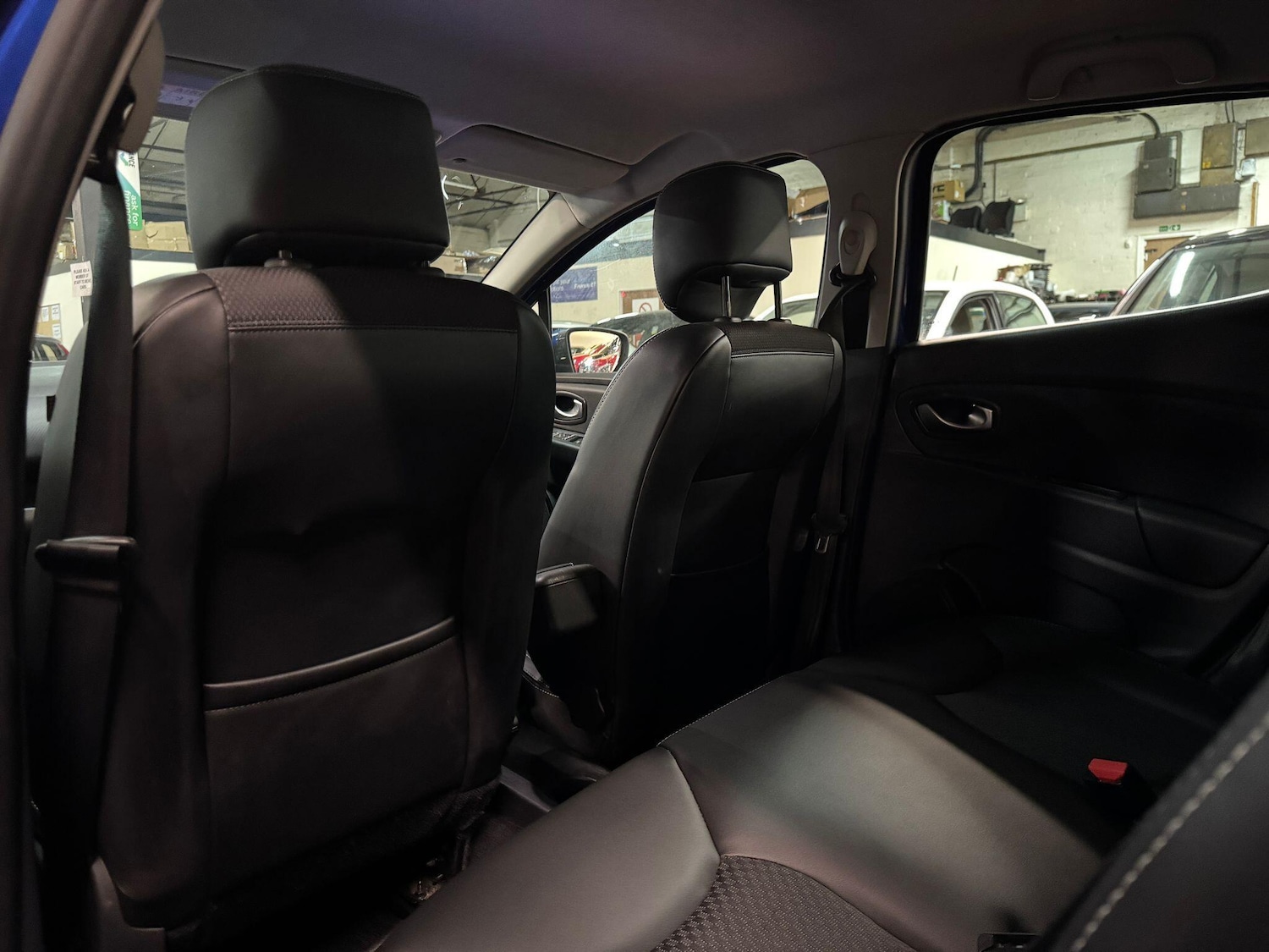 Used Renault Clio 2017 for sale - 76997255: Photo 22