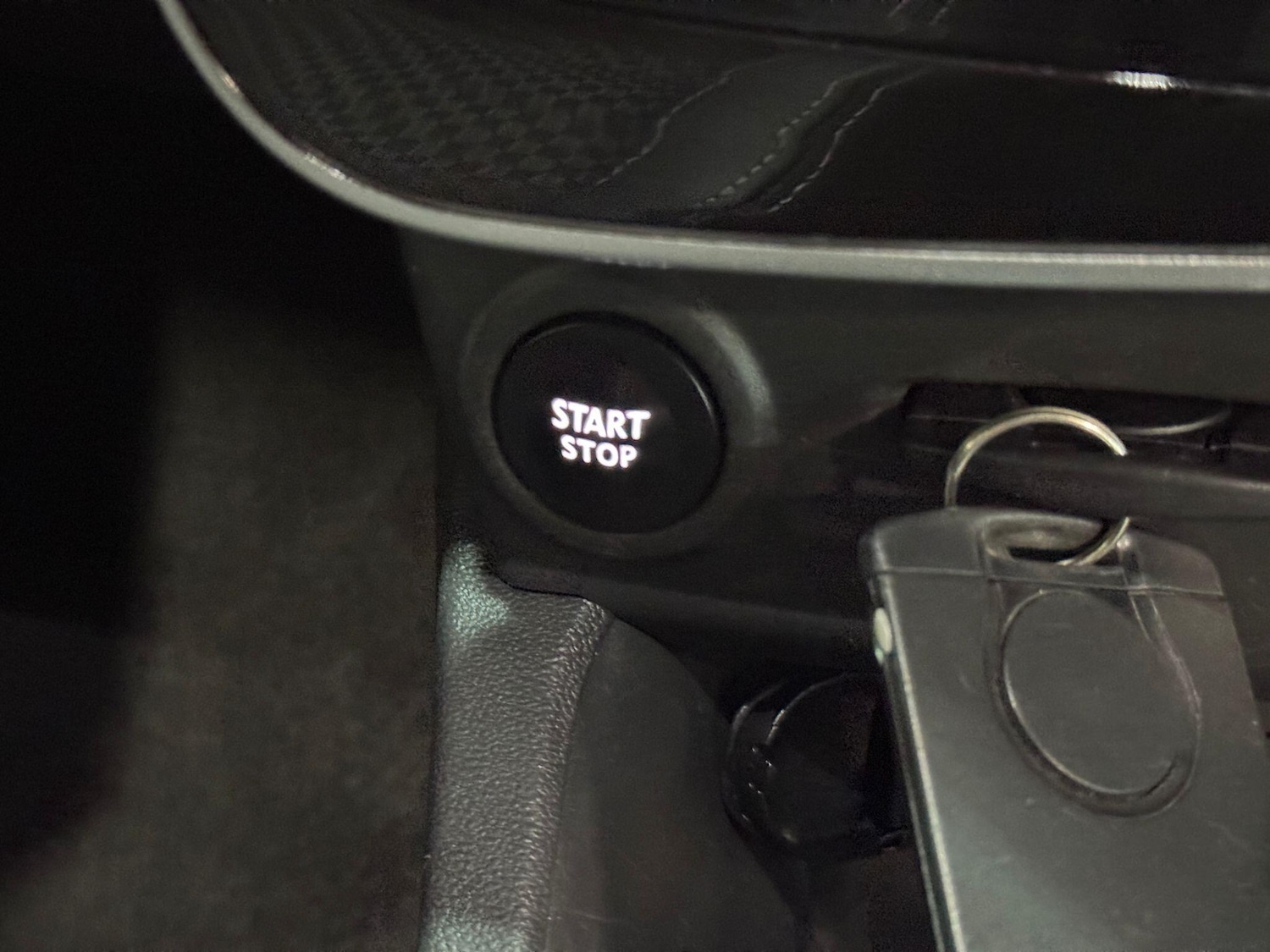 Used Renault Clio 2017 for sale - 76997255: Photo 38