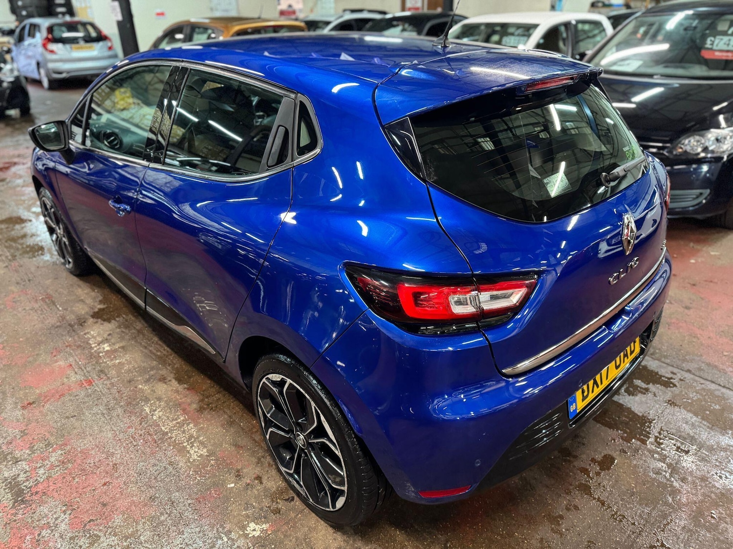 Used Renault Clio 2017 for sale - 76997255: Photo 8