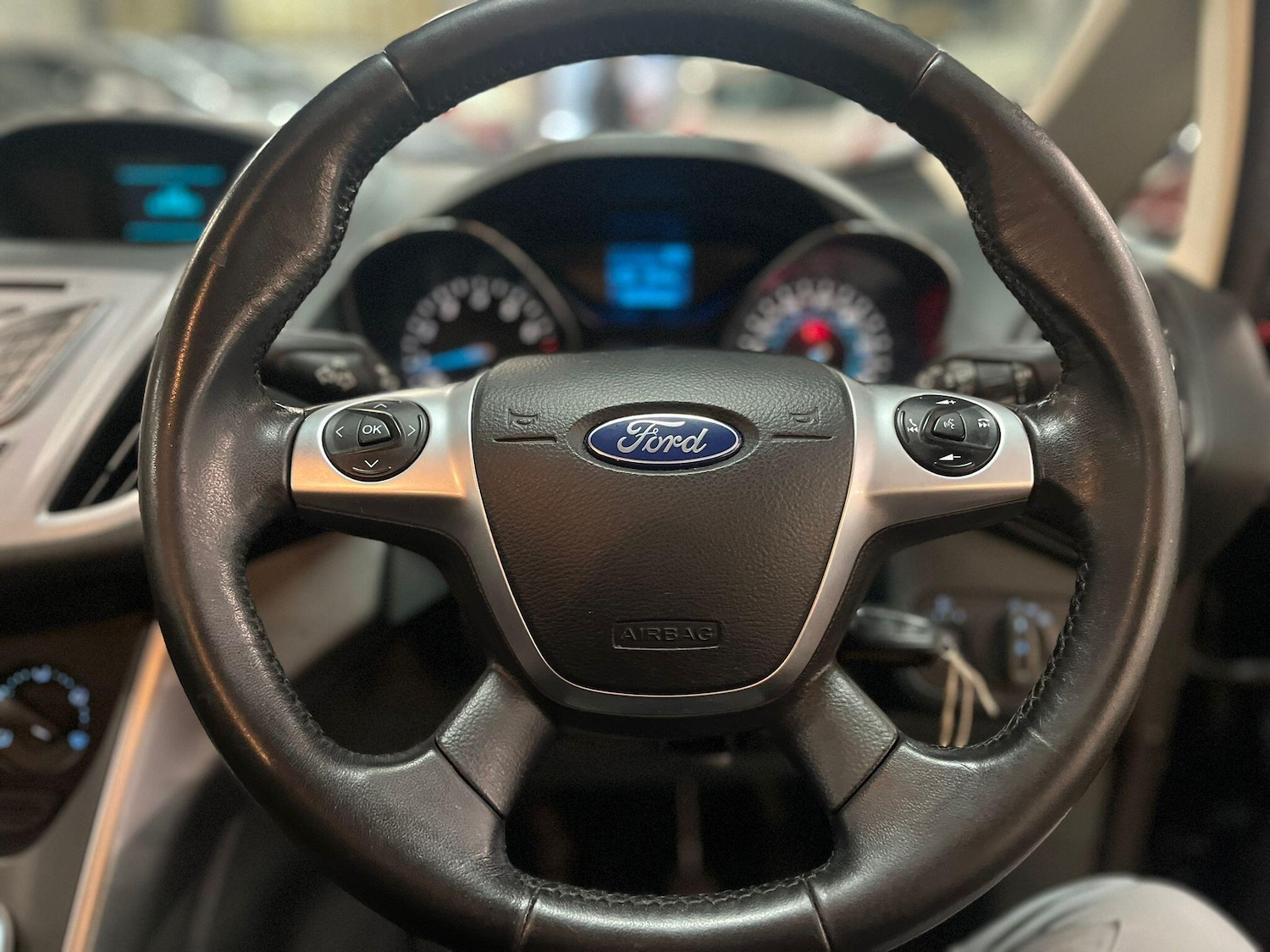 Used Ford C-Max 2015 for sale - 76457484: Photo 25