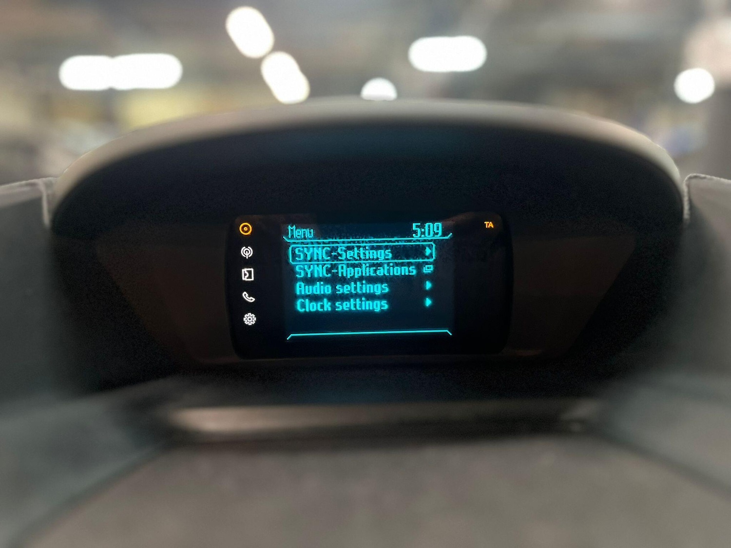 Used Ford C-Max 2015 for sale - 76457484: Photo 32