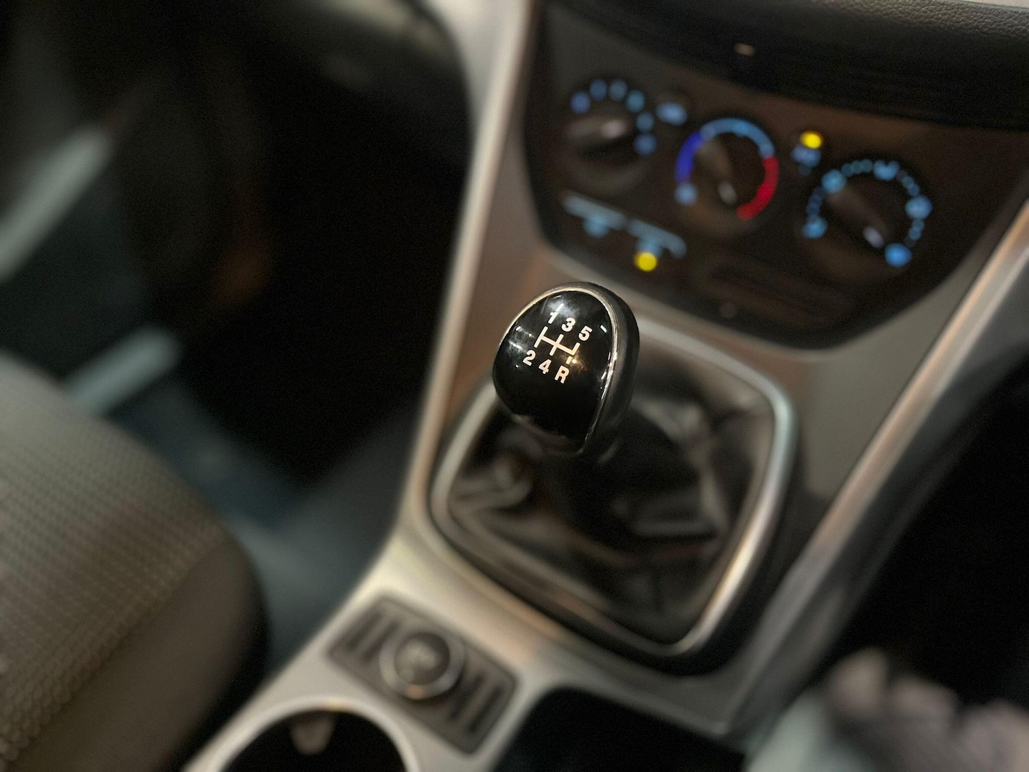 Used Ford C-Max 2015 for sale - 76457484: Photo 36