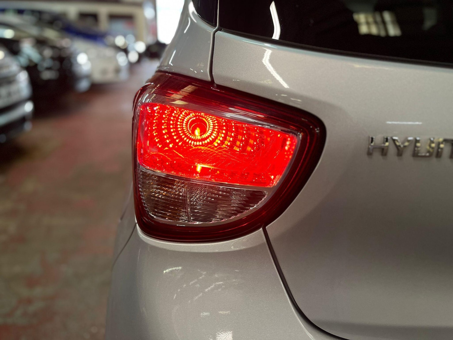 Used Hyundai i10 2017 for sale - 76084492: Photo 11