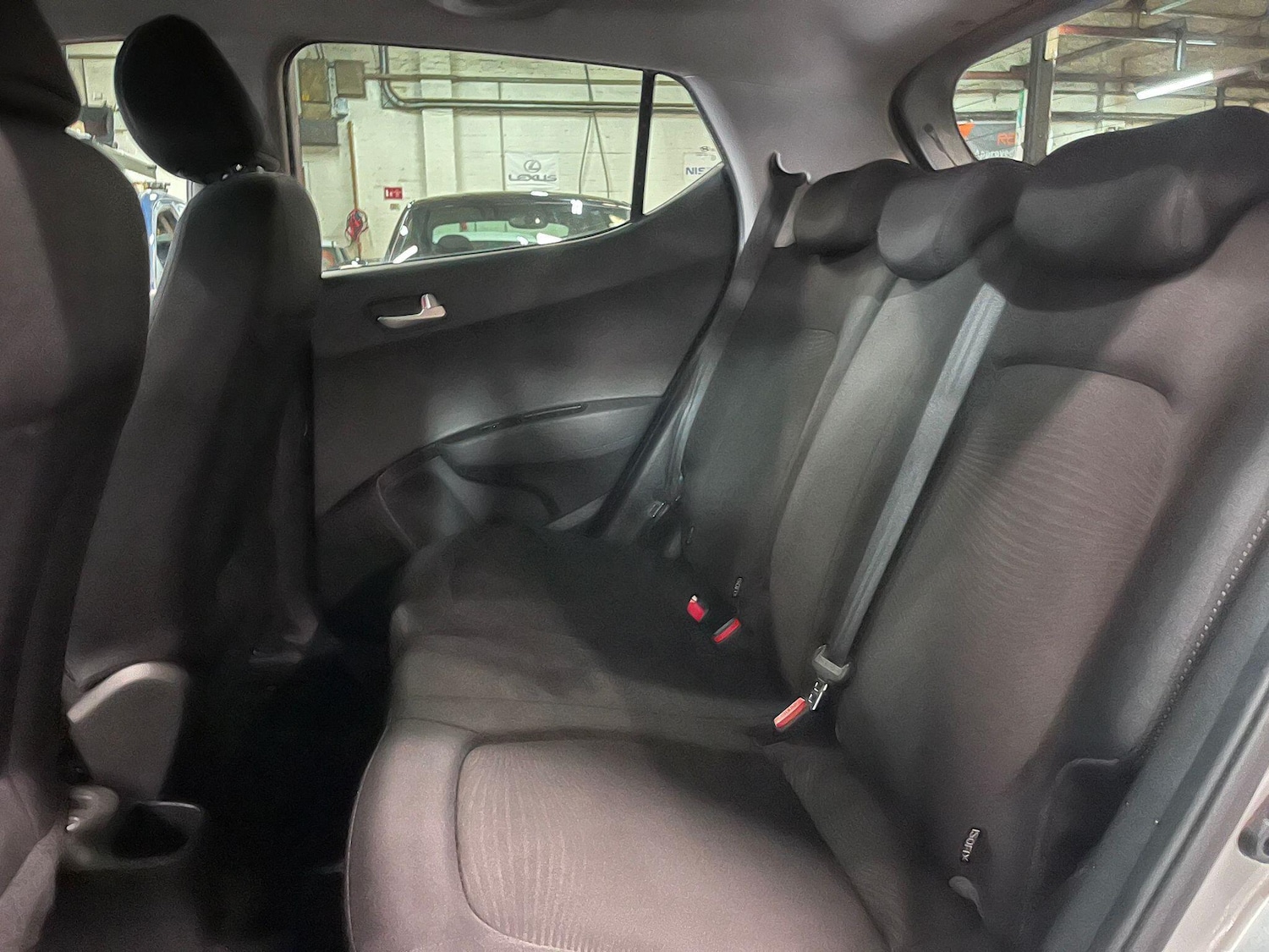 Used Hyundai i10 2017 for sale - 76084492: Photo 22