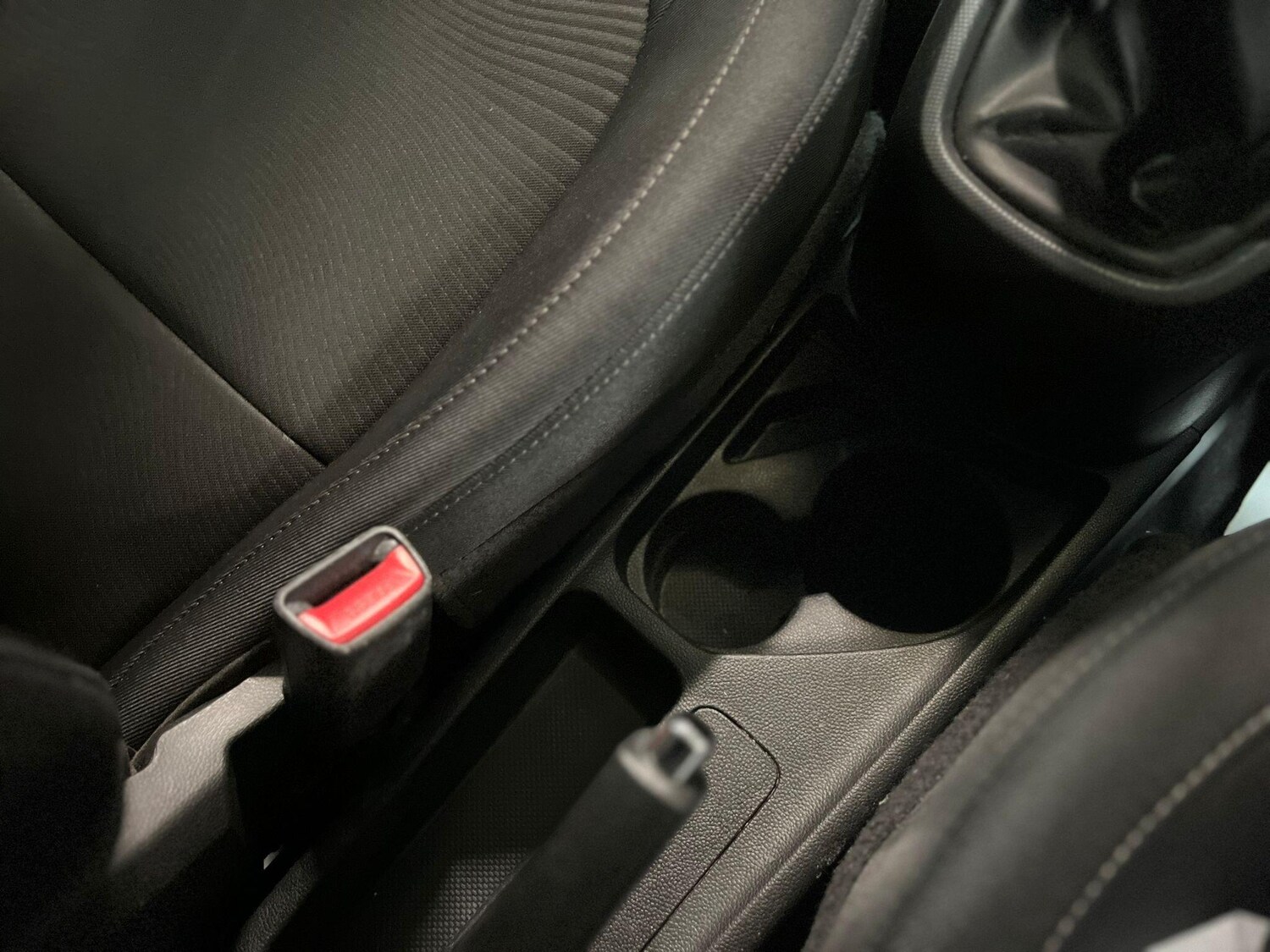 Used Hyundai i10 2017 for sale - 76084492: Photo 35