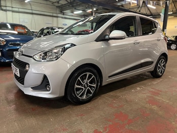 Used Hyundai i10 2017 for sale - 76084492: Photo 3