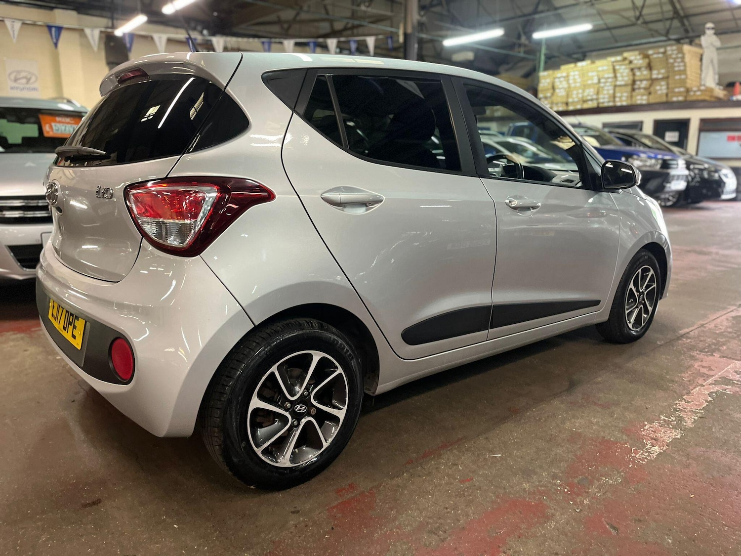 Used Hyundai i10 2017 for sale - 76084492: Photo 6