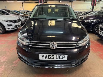 Used Volkswagen Touran 2015 for sale - 79452840: Photo